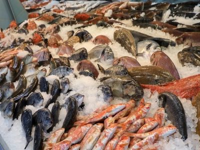 Caen las ventas de pescado en Semana Santa