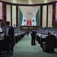El fracaso de Morena dificultará la pretensión de AMLO de cambiar la Constitución: WSJ