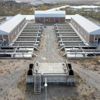Neuquén consiguió un préstamo para ampliar el servicio de agua potable de Mari Menuco que funciona "sostenido con alambre"