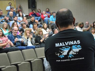 Formulan cargos contra la exconducción del Centro de Veteranos de Malvinas