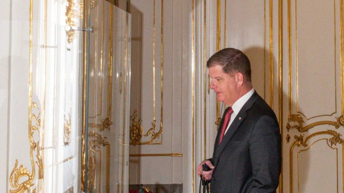 Marty Walsh, secretario de Empleo y "sobreviviente designado"
