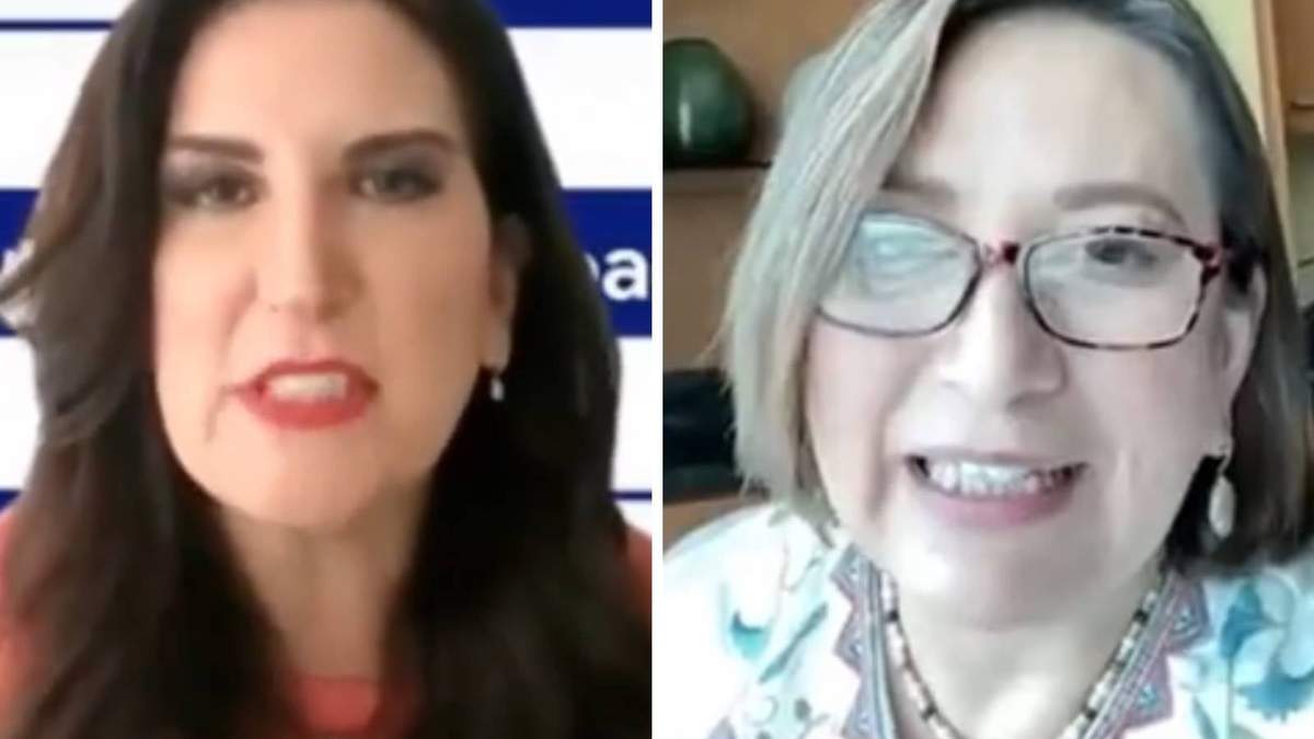 Kenia López y Xóchitl Gálvez en su conferencia
