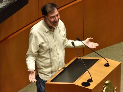 El cubrebocas está matando las neuronas de los niños: Gerardo Fernández Noroña