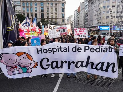 Nuevo paro en el Hospital Garrahan: profesionales desmienten el aumento del que habla el Gobierno Nacional
