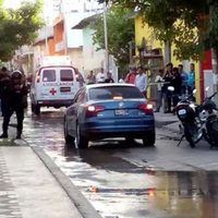 Sicarios ejecutan al alcalde de Bochil y su chofer en el centro de Tuxtla Gutiérrez
