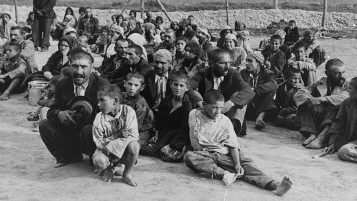 Durante el Tercer Reich, los nazis persiguieron y asesinaron a entre 220 mil y 500 mil romaníes y sintis europeos.