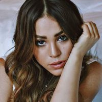 ¡Se va con sus fans! Danna Paola rompe las reglas con este evento ¡sin precedentes!