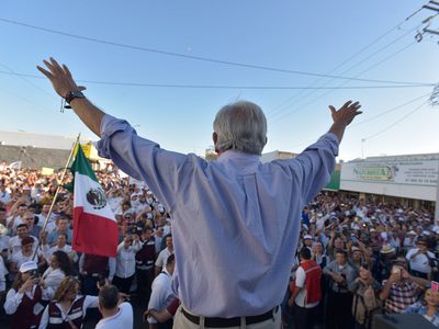 'Respeto postura de Slim, pero cuidaré los dineros del pueblo”: AMLO