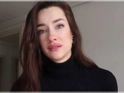 "Ha sido una carnicería": Adara Molinero haría esto con la clínica que le colocó los implantes