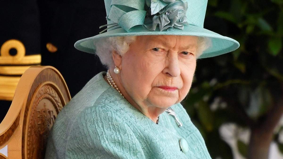 La reina Isabel II. Fuente: (Instagram)