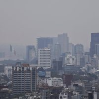 Anuncian doble Hoy No Circula por contingencia ambiental