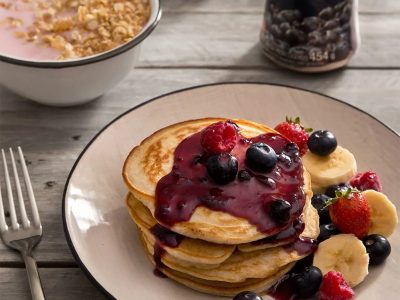 Panqueques integrales con semillas y miel: la receta liviana que te cambia el desayuno