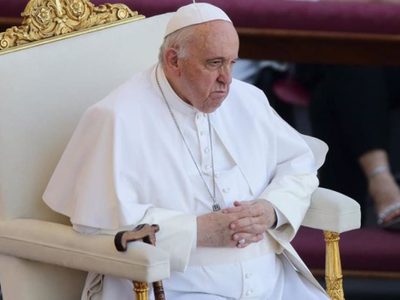 El Papa condena el atentado en Estambul
