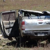Un vuelco de una Toyota Hilux obligó a cortar parcialmente la Ruta 40 en el tramo de Las Taguas