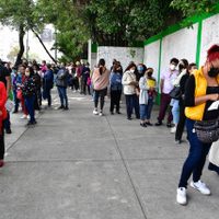 Observan que es poco probable que mayoría de jóvenes vacunados infecten después de 3 días de covid