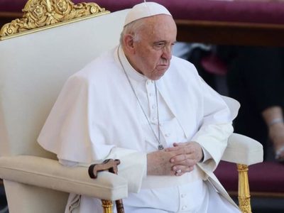 El Papa dice que las homilías “son un desastre” y pide que no duren más de 10 minutos