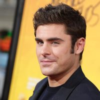 Zac Efron no quiere volver a verse tan fit como cuando protagonizó Baywatch y apuesta a otro estilo