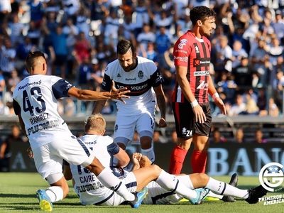 Patronato le ahogó el triunfo a Gimnasia de la Plata