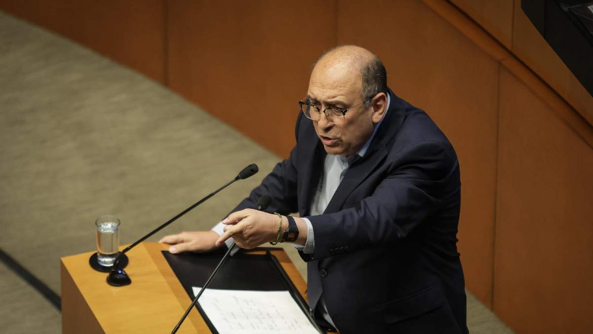 El senador y coordinador de la bancada priista, Rubén Moreira