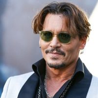 ¡Los rumores lo confirman! Johnny Depp estaría cerca de este importante papel. ¿Cuál será?