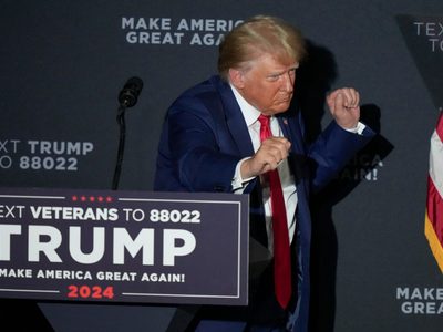 Trump sigue abriendo distancia con sus rivales de cara a las primarias con 50 puntos sobre DeSantis