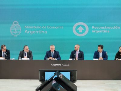 Alberto Fernández: “Estamos dando certezas necesarias a los que invierten”