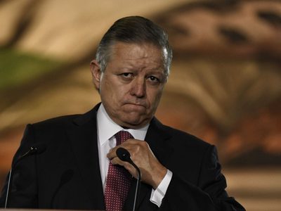 Arturo Zaldívar descarta investigación contra el juez por amparo sobre la reforma eléctrica