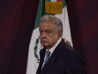 AMLO pide a la SCJN atraer impugnaciones contra amparos que impiden eliminar fideicomisos del PJF