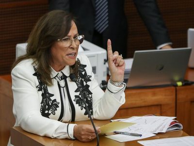 Veracruz inicia auditoría por casi un millón de pesos en medicamentos dados de baja por caducidad