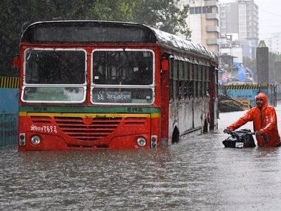 Al menos 37 muertos por inundaciones en India en menos de 24 horas