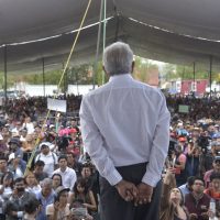 '¡Mucho ojo Meade!, porque te quieren sacrificar”, alerta López Obrador