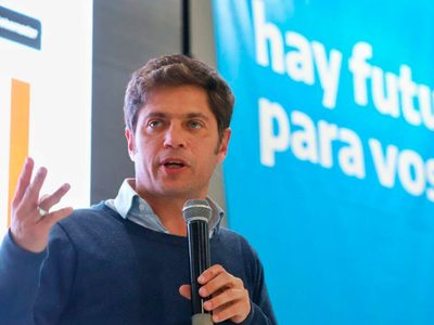 Kicillof anunció un paquete económico para las pymes