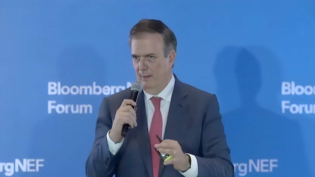 El secretario de Economía en el Bloomberg Forum de Monterrey