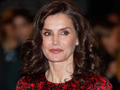 La casa real dejó a la reina Letizia en el banquillo: evitan que opaque al rey Felipe VI