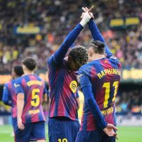 Barcelona derrota 2-0 al Villarreal y amplía su liderato en LaLiga
