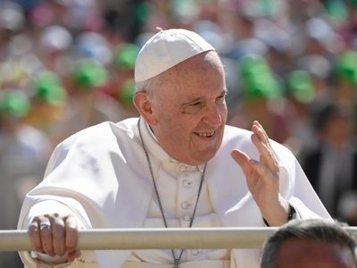 Papa Francisco dice que se reunirá con el pueblo "noble y sabio" de Mongolia