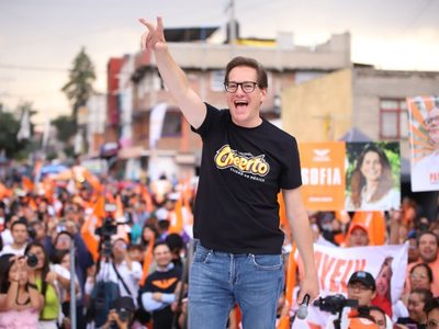 Taboada ofreció 15 millones al exfutbolista Adrián Chávez para declinar, denuncia Chertorivski