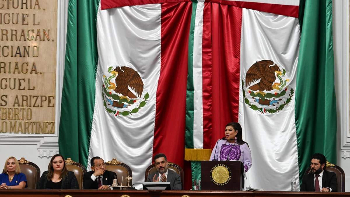 Clara Brugada en el Congreso de CDMX