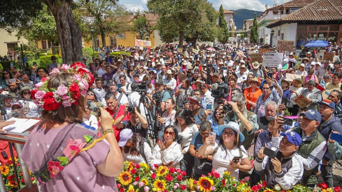 Xóchitl Gálvez estuvo en Tuxtla Gutiérrez y en San Cristóbal de Las Casas, donde dijo que conoce más a Chiapas que ninguna otra corcholata que aspire a la Presidencia de la República