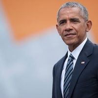 ¡Ver para creer! Las fotos poco conocidas de Barack Obama en pleno romance. ¡Otra faceta!