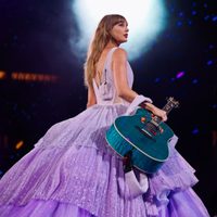 Diálogo sobre Taylor Swift en México
