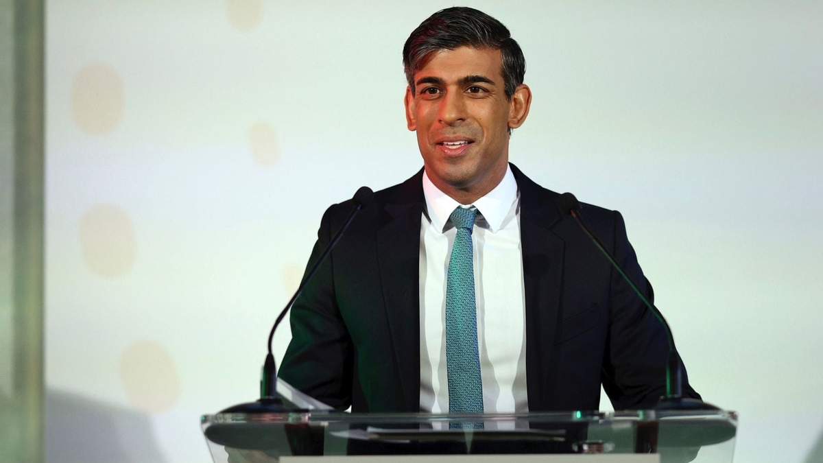 El primer ministro británico Rishi Sunak en la conferencia sobre seguridad alimenticia en Londres el 20 de noviembre de 2023