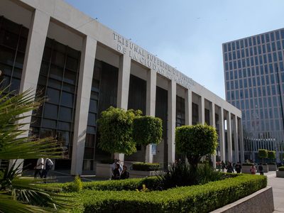 Tribunal Superior de Justicia: Pese a acusaciones y rezagos, Guerra opera su reelección