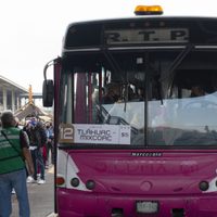 Denuncian caos vehicular y asaltos en Tláhuac tras suspensión de la Línea 12