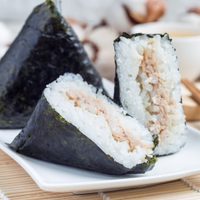 Kimbap triangular: la receta coreana ideal para un picnic y que es la favorita de V de BTS