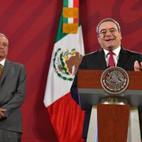 AMLO remueve a Carlos Romero Aranda, el procurador fiscal investigado por la UIF