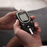 Personas diabéticas no deben utilizar relojes o anillos inteligentes para medir la glucosa en sangre