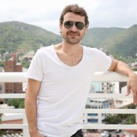 La tierna postal de Pedro Alfonso con su hija recién nacida que sorprendió a Paula Chaves