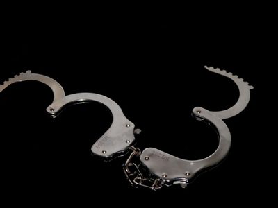 Detienen a mujer y tres hombres tras abandono de cuerpo en una maleta en CDMX