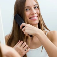 Sin keratina ni químicos fuertes: el remedio casero para tener tu cabello sedoso y sin frizz todo el verano